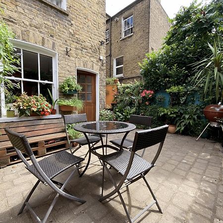 The Clapham Apartment With Private Patio London Exterior foto